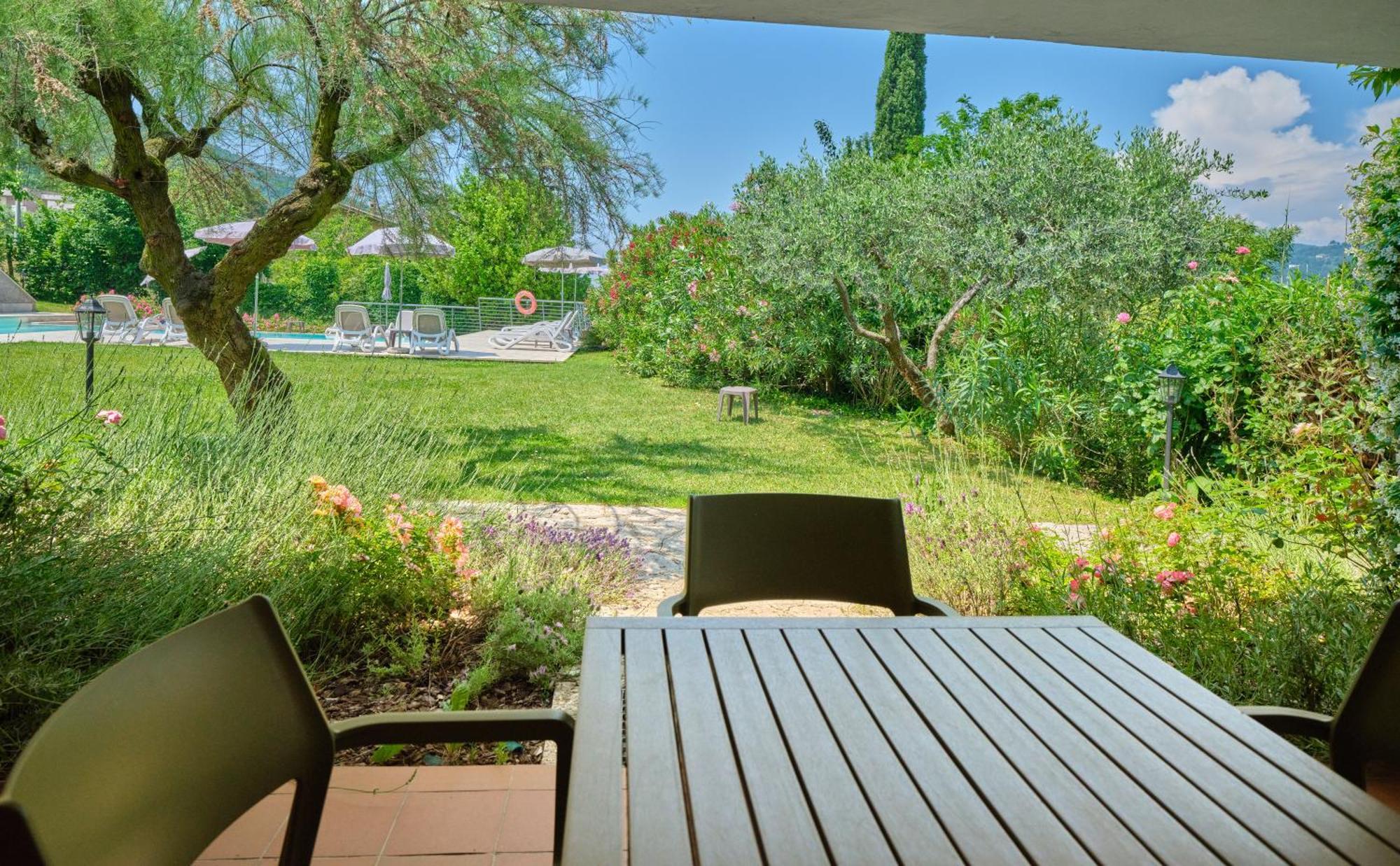 Appartamenti Le Rasole Garda  Dış mekan fotoğraf