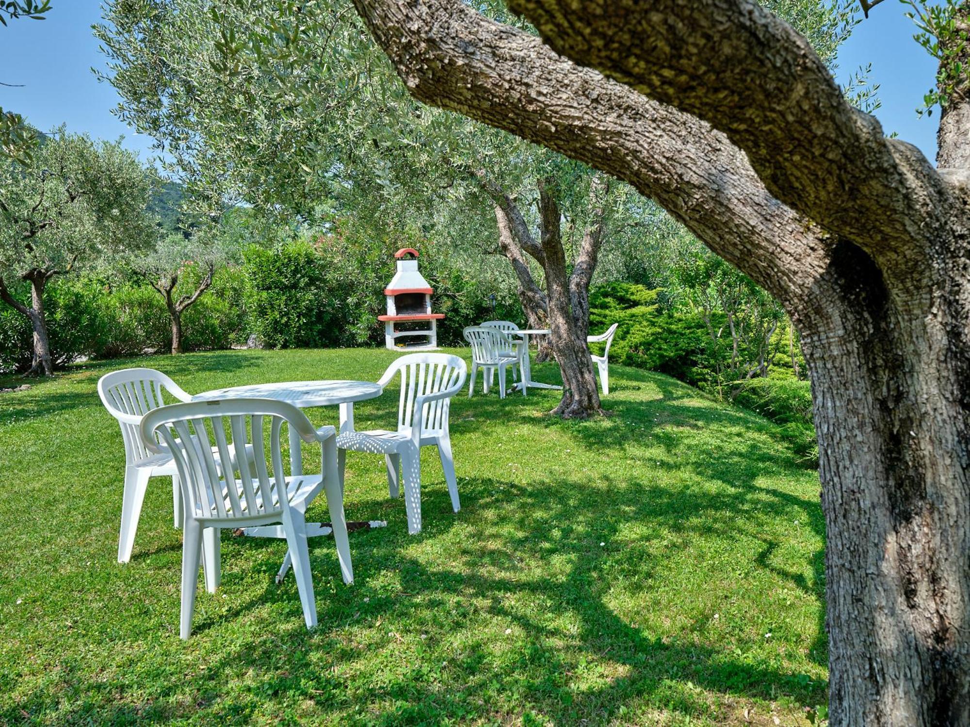 Appartamenti Le Rasole Garda  Dış mekan fotoğraf